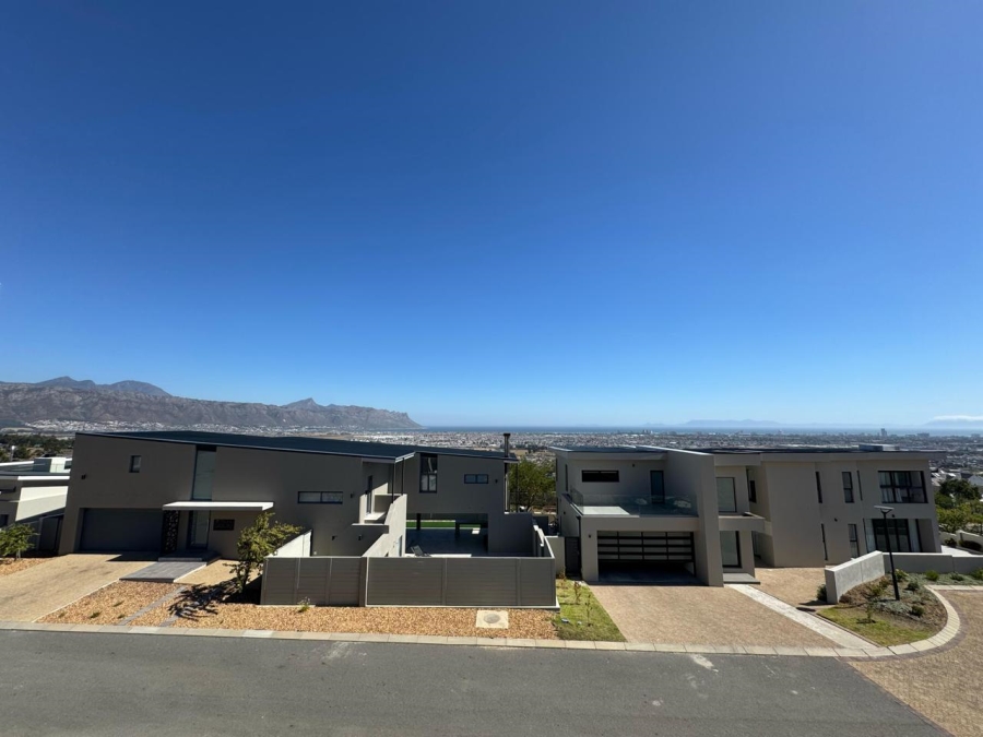 4 Bedroom Property for Sale in Fairhaven Country Estate Western Cape